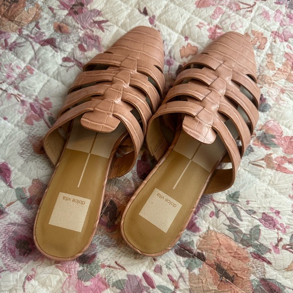 Dolce Vita Shoes - Dolce Vita Croc Salmon Nude Pink slip on flats